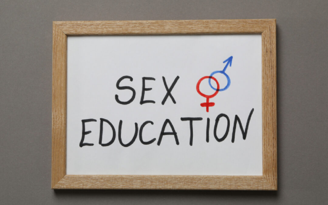 性教育應該包括BDSM(綁縛絞扼)和開放式關係嗎？
