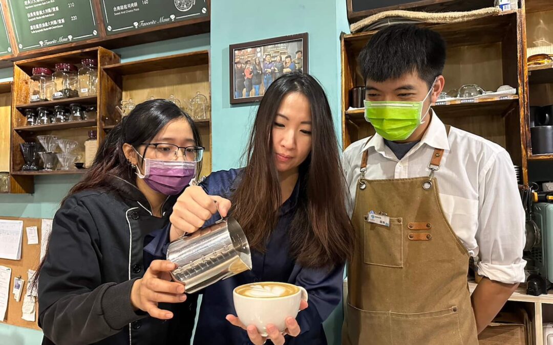 未來咖啡守護更生少年，陳彥君：社會工作是一門助人的藝術