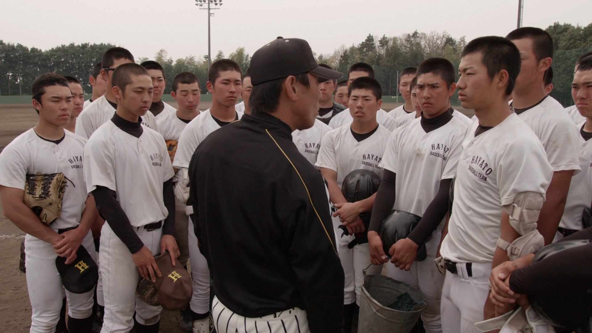 面對未準確傳達指令的選手，教練嚴厲喝斥。圖／《甲子園：夢想競技場》