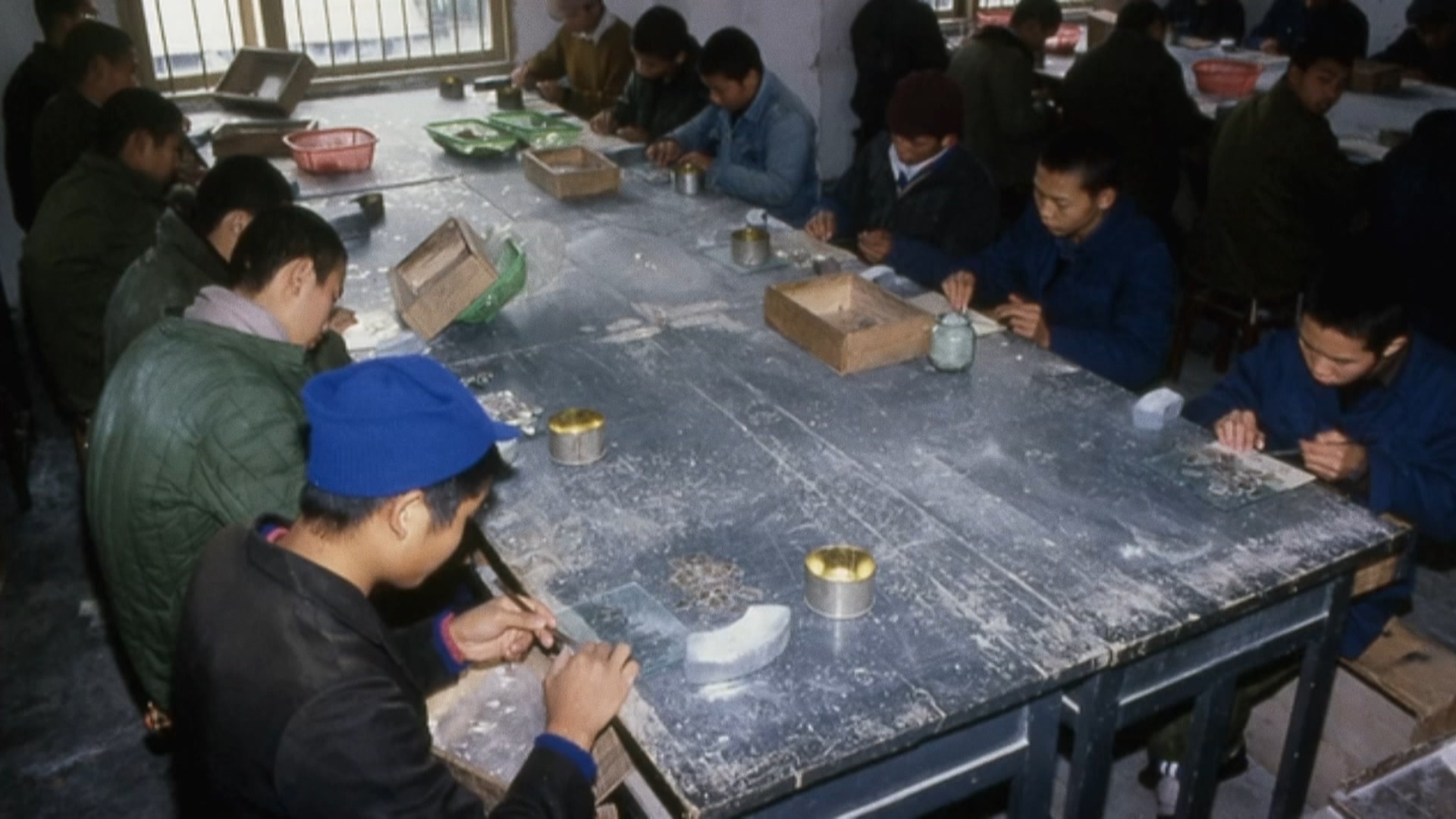 中國勞改營在80年代起轉向資本主義發展，每座監獄就像一個企業。圖／《中國監獄SOS》