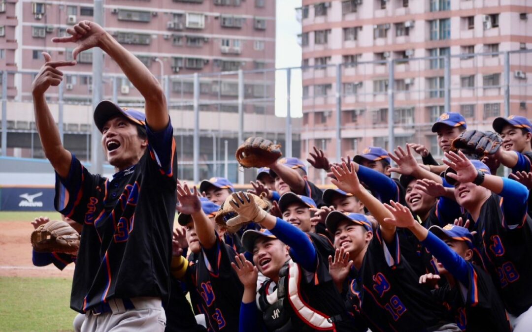 麻辣鮮師郭東晏帶壽山高中首闖黑豹旗四強，先學做人處事再磨練球技