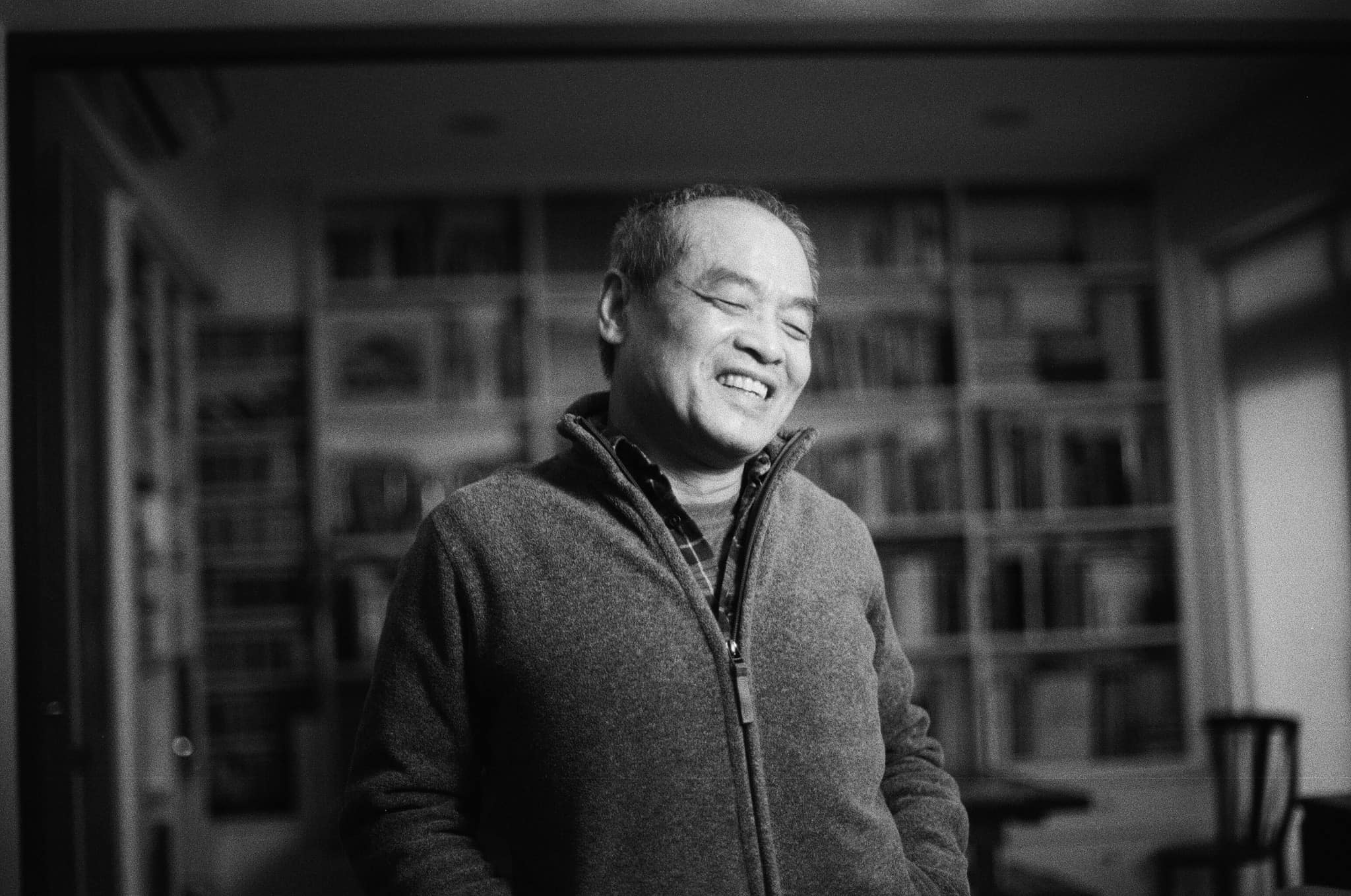 攝影家謝三泰。圖／《深淵的回望》