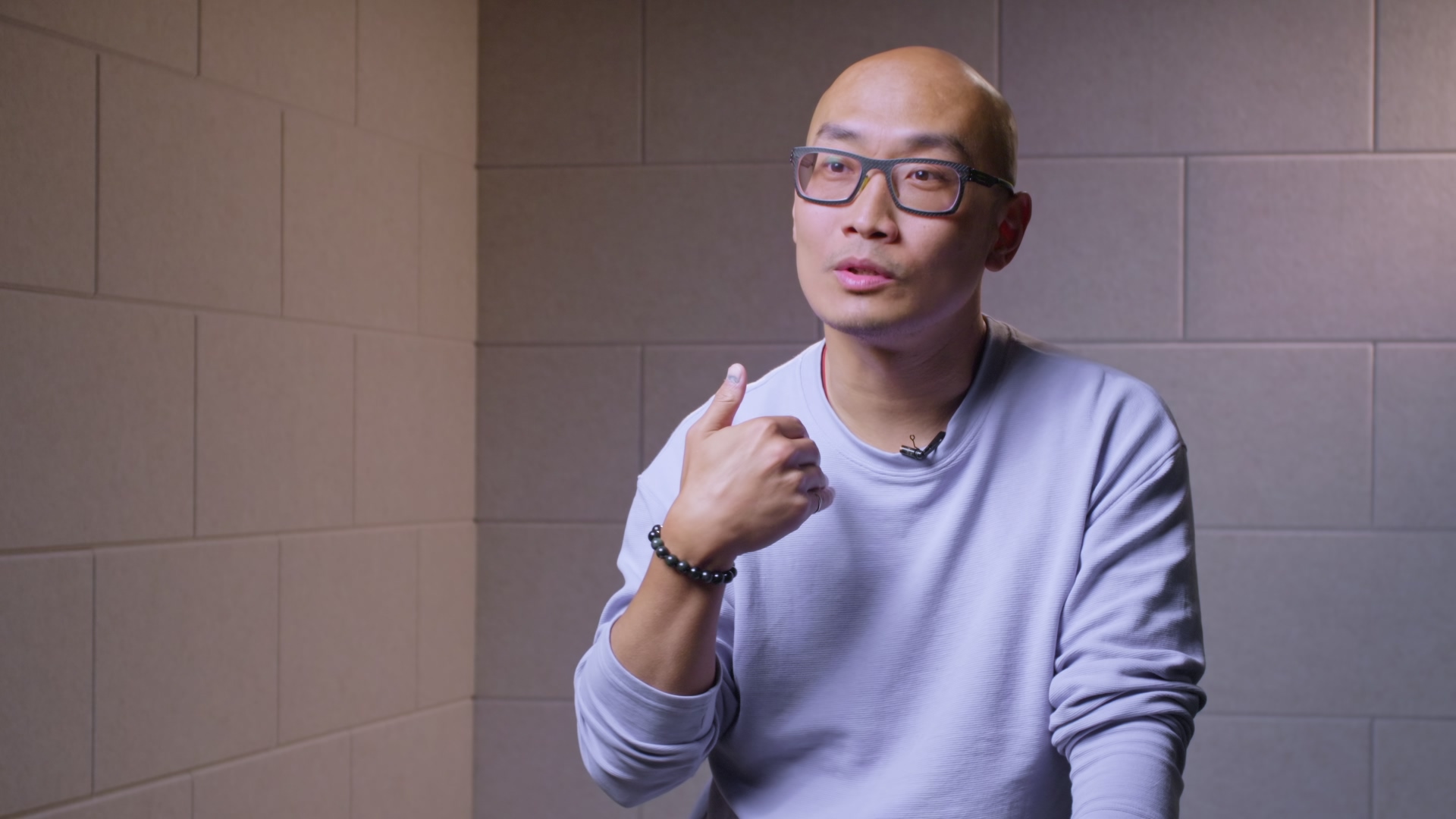 特教輔導老師、作家曲智鑛。