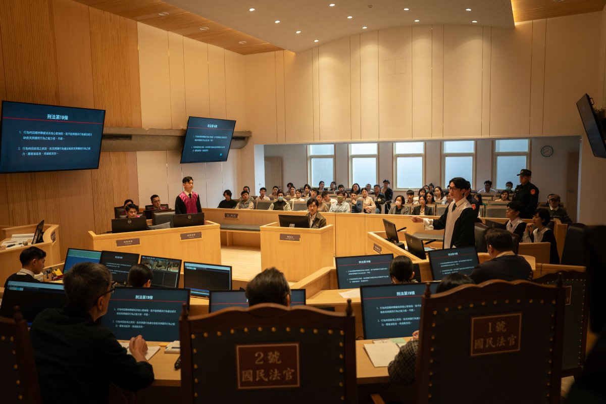 《與惡Ⅱ》呈現國民法官庭審情況。圖／《我們與惡的距離Ⅱ》