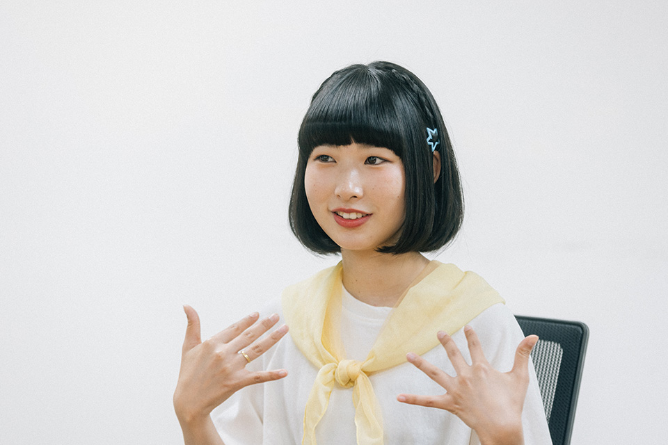 碧海(AOI)開朗活潑，溝通力強。攝影／蔡耀徵