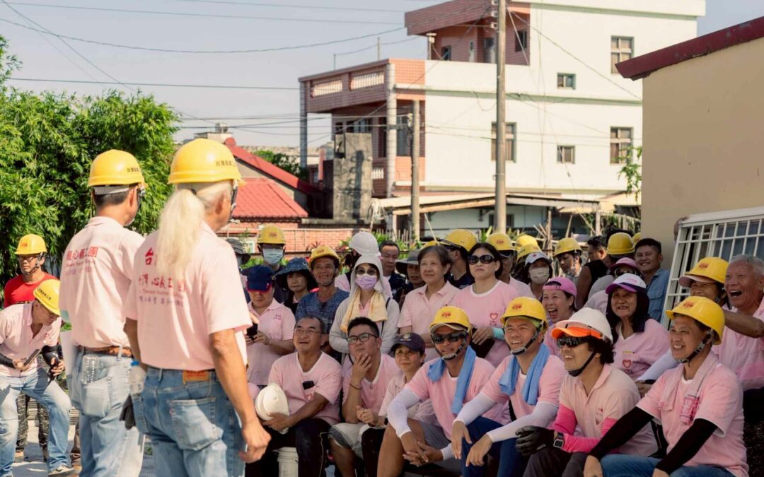週末假日就想蓋房子！「台灣心義工團」接住弱勢們對家的渴望