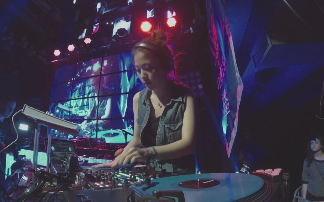 DJ RayRay：人生挫折就像音樂的雜訊，只要接受與改變，雜訊也能成為特色