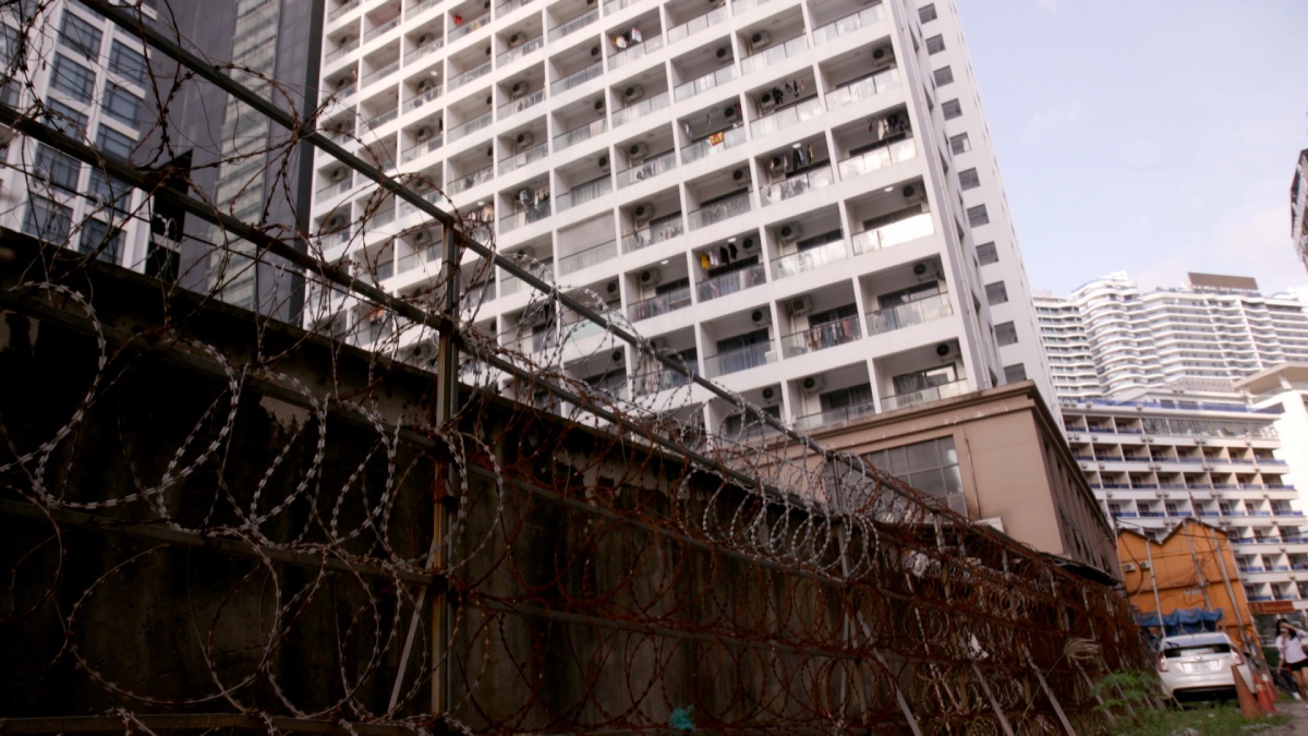 柬埔寨其中一處詐騙園區。圖／《黑金詐騙網》