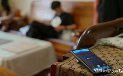 男孩克服容貌焦慮與內耗，放下手機學習表達：發現自己也能被喜歡