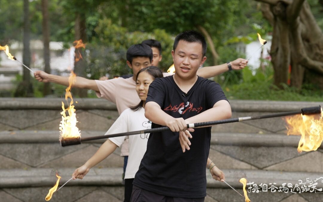 告別短影音成癮，自媒體男孩擁抱山海走出被忽略的失落