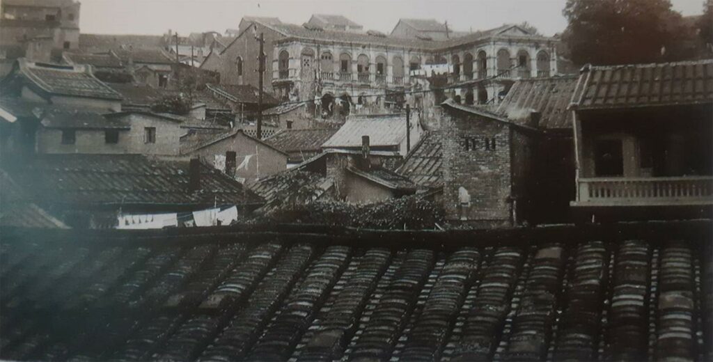|淡水白樓曾是著名豪宅洋行,建築風貌吸引許多畫家取景。(圖/國家文化記憶庫)