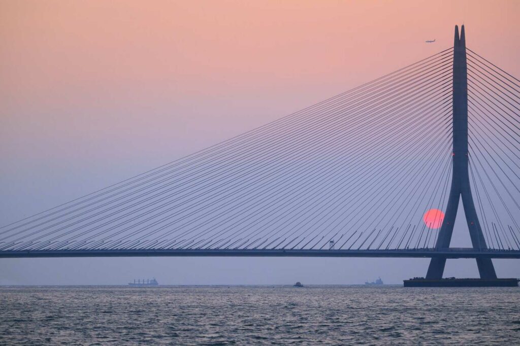 |擁有淡江大橋的淡水夕照(圖/交通部公路局、台灣設計研究院)