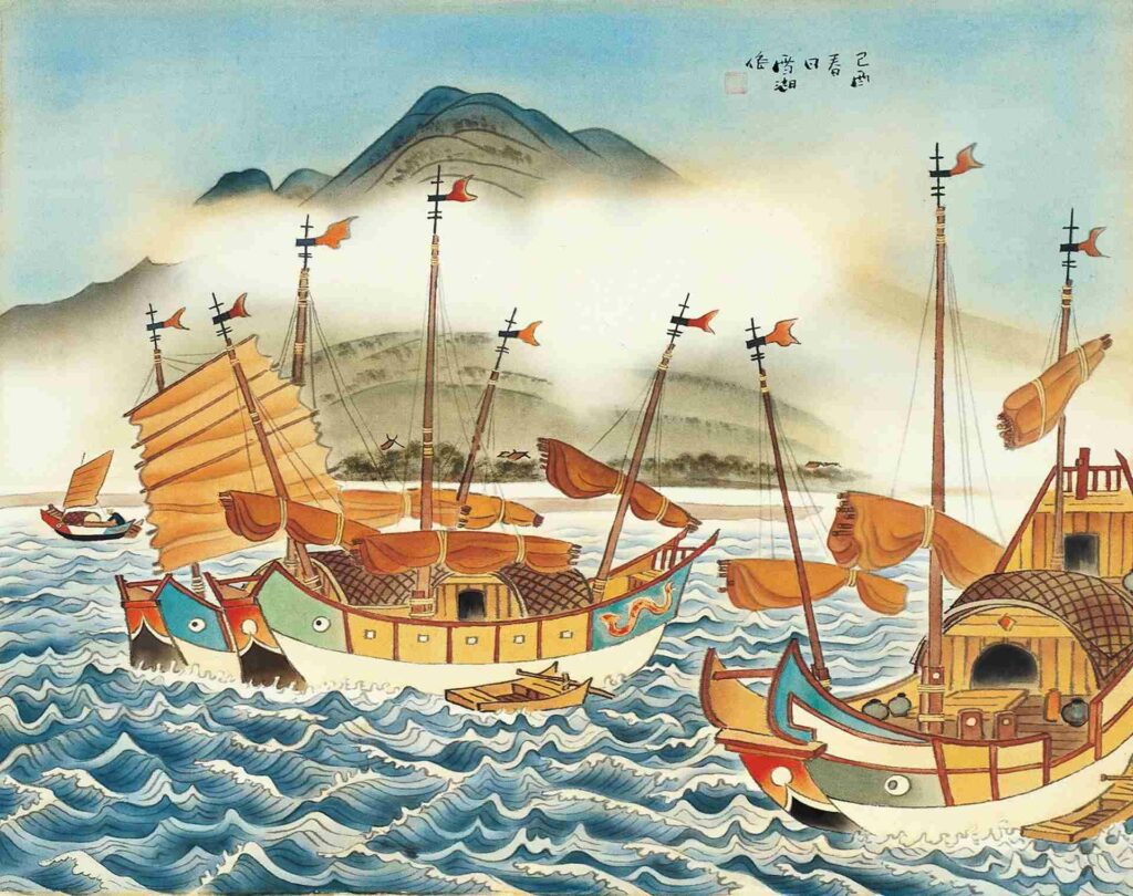 |郭雪湖《淡江群舟》,1969。透過回憶作畫,描繪兒時在淡水河畔見過,來往兩岸的戎克船。真跡於順益美術館典藏展,展示至 2026/06/21。(圖/順益臺灣原住民博物館)