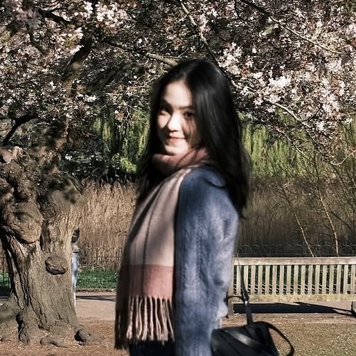 李易庭 Joyce